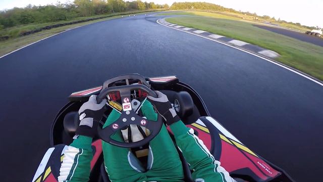 Three Sisters, Wigan karting (heat 2) смотреть онлайн