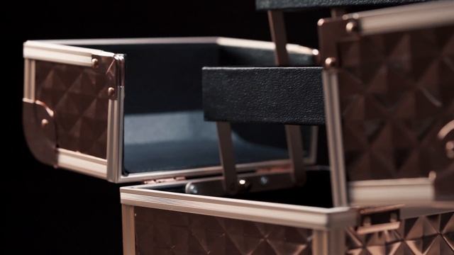 Обзор кейса для косметики № 33 смотреть онлайн