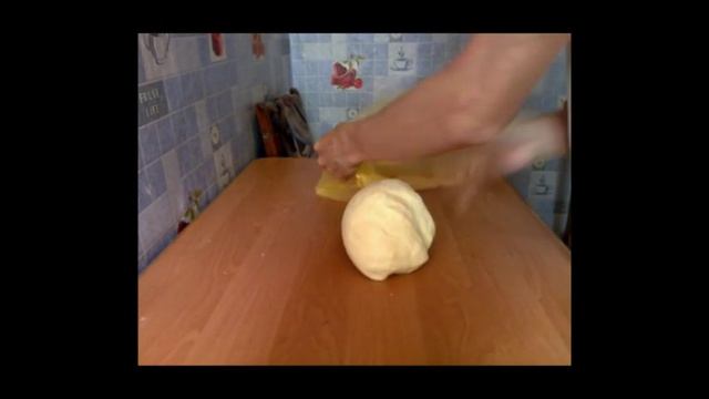 Самые лучшие песочные рогалики с ореховой начинкой смотреть онлайн