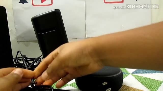 Unboxing of Creative A35 speakers смотреть онлайн