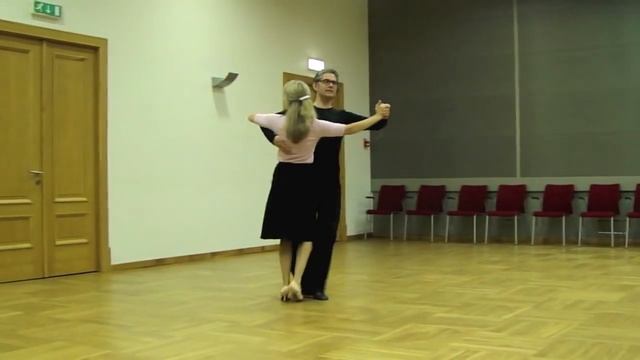 How to Dance Tango - Basic Routine 1 смотреть онлайн