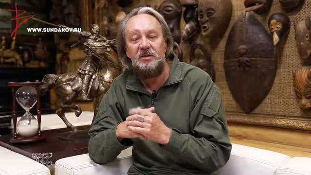 Русская Школа Русского Языка. Урок 3. Ширка и челнок. Судьбы ткацкий станок. смотреть онлайн