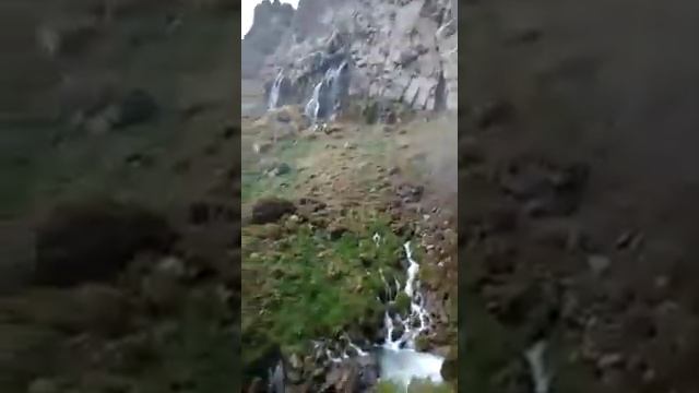 Водопады Джылы- Су , рядом с Эльбрусом, Кабардино-Балкария. смотреть онлайн
