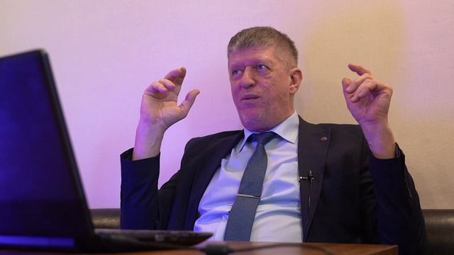 (не) разумная цивилизация Гравитация на атомном уровне смотреть онлайн
