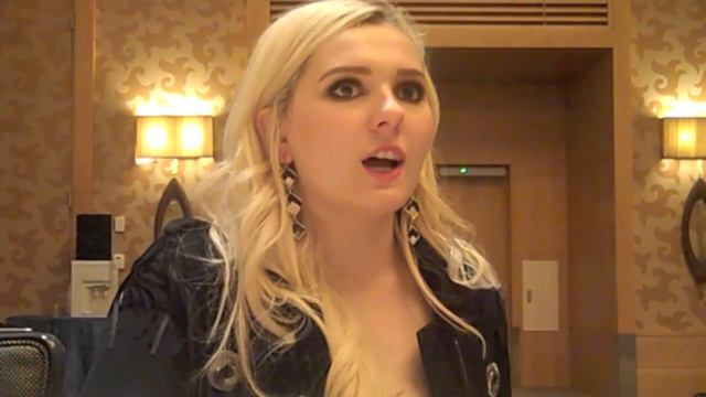 Scream Queens - Abigail Breslin Interview, Season 1 смотреть онлайн
