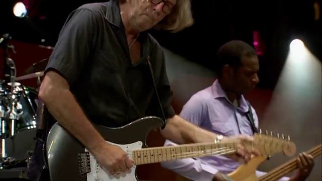 Eric Clapton & Steve Winwood - Voodoo Chile Live From Crossroads Festival 2010 смотреть онлайн