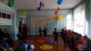 Танец "Мишки Гумми Бер" ДОУ № 32, Чита. Муз. руководитель Дамбраускене Л. В.