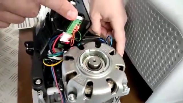 Automatizare Nice Robo 600 functionare смотреть онлайн