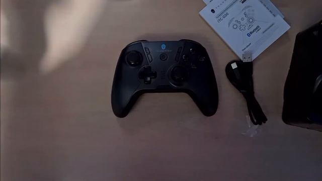 Thunderobot G50 Bluetooth Gamepad Review & Unboxing смотреть онлайн