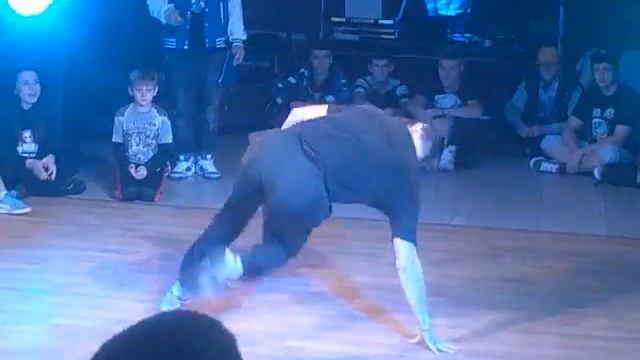 Uppercut (Koi&M) vs An-Juicy & Panama/D-Pils смотреть онлайн