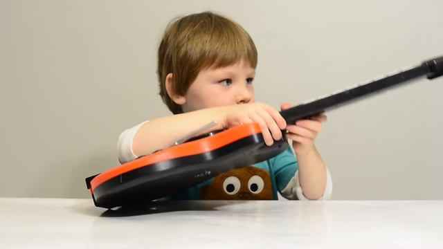 играем на гитаре Simba \ playing guitar смотреть онлайн