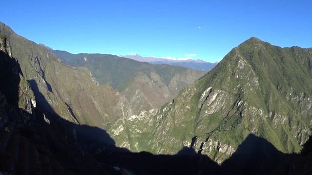 Мачу Пикчу и Уайна Пикчу самостоятельно. Как дешево добраться из Куско. смотреть онлайн