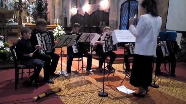 akordeonový soubor ZUŠ Morava - Noc kostelů Štípa смотреть онлайн