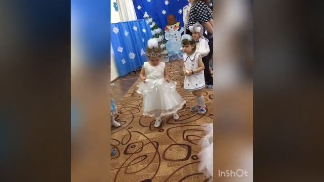 Первый новогодний корпоратив.Вечеринка.Танцы.Шоу. смотреть онлайн