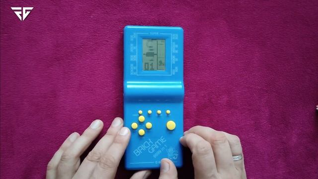 Brick Game (Fake Gameboy) - UNBOXING смотреть онлайн