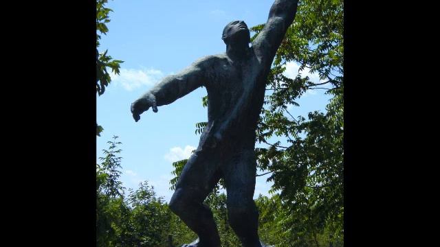 Statuen des Kommunismus - Memento-Park Budapest Slideshow смотреть онлайн