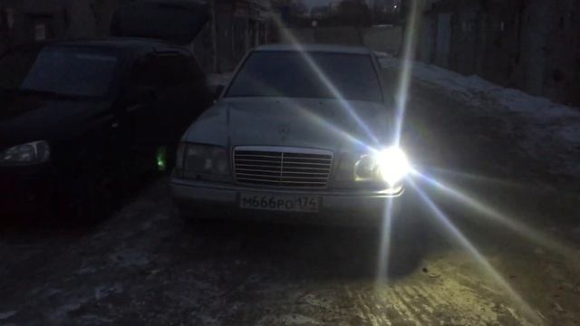 Установил Probright (ходовые огни) с функцией поворота Мерседес W124 смотреть онлайн