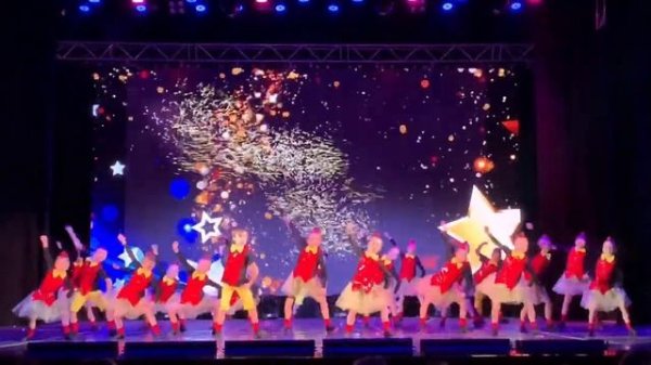 Образцовый ансамбль танца STREKOZA