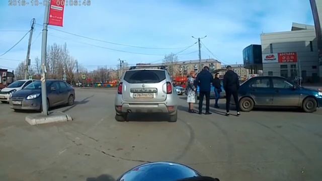 Неодыкваты и быдло на дорогах! Было против мотоциклистов! смотреть онлайн