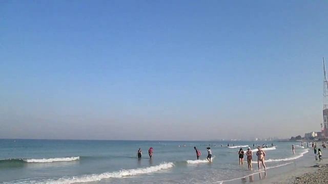 Эмираты Шарджа общественный пляж смотреть онлайн