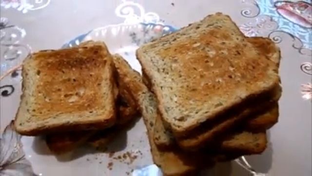 Самый быстрый способ приготовления сухариков для салата ,,Цезарь,, или просто для супчика. смотреть онлайн