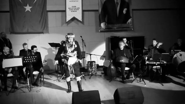 Evrim Çetin - Ödemiş İki Parmak Zeybeği 2022 смотреть онлайн