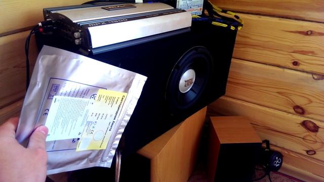 JBL GTO-804 + MacAudio MPX4500.