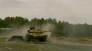 Танк Т 90 Стреляет в Прыжке замедленном видео!!Russian tank firing from a tank