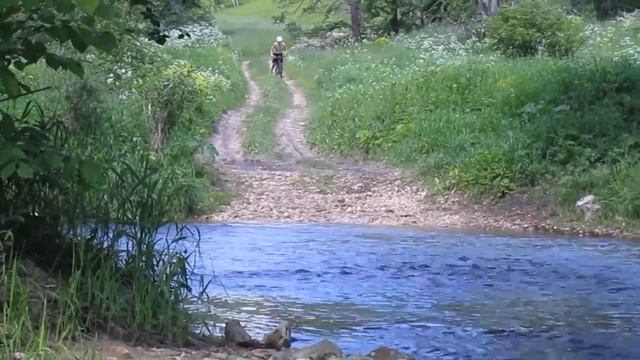 Приток Волги под Старицей (9 июня 2013) смотреть онлайн