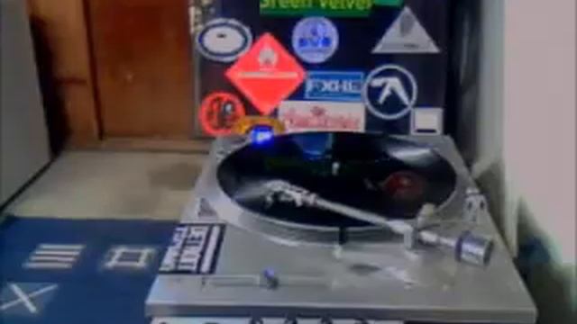 DJ K.U.D.O. - Tiny Loop (Scan X Remix) - Finally Identified смотреть онлайн