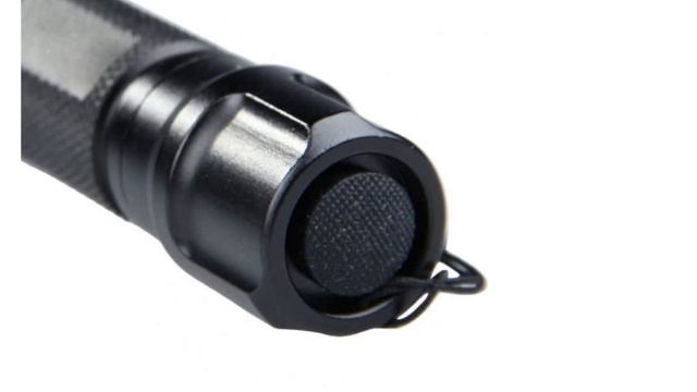 Super Bright 5W White CREE Q5 LED Flashlight смотреть онлайн