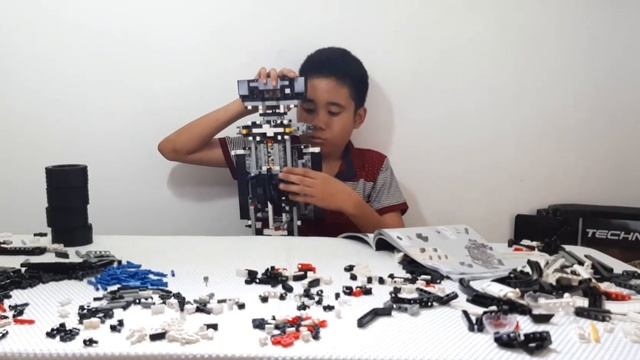 LEGO MASTER #03 I LEGO Technic 42096 Porsche 911 RSR Race Car смотреть онлайн