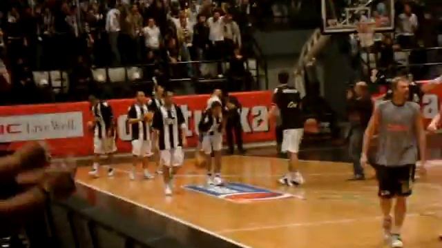 BEŞİKTAŞ-febe BaskETbol MAci 23,12,2007 (5)