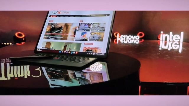 Lenovo ThinkPad X1 Fold смотреть онлайн