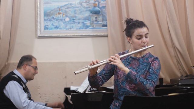 Anastasia Baturova Mozart Conzert G dur 1 part смотреть онлайн
