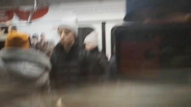 Поезд музей на Ленинской линии Площадь маркса - Речной Вокзал 09.03. 2023 смотреть онлайн