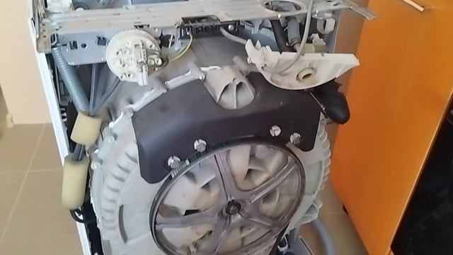 Замена подшипников стиральной машины Электролюкс(1) смотреть онлайн