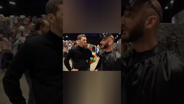 Омар Драва Вейдер | Омар в Большом городе #shorts смотреть онлайн