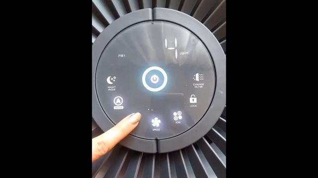 Szybka prezentacja trybu automatycznego oczyszczacza powietrza Vestfrost VP-A1Z40WH. смотреть онлайн