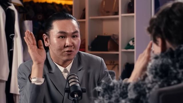 THE CHAI SHOW: скандалы в мире бьюти-блогеров и можно ли доверять инфлюенсерам? (c Eldana Foureyes) смотреть онлайн