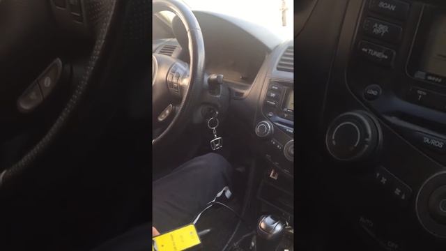 Адаптер Yatour с Алиэкспесс. Проблема подключения на Хонда Аккорд 7 смотреть онлайн