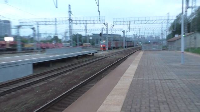 Электропоезд ЭД4М-0157 платформа Поклонная Гора смотреть онлайн