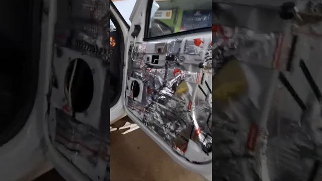 Renault Sandero шумоизоляция SGM Prime