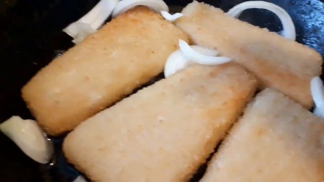 На обед картошка и жареные треугольники смотреть онлайн