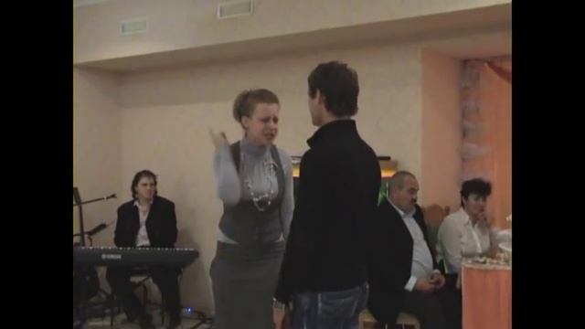 Сценка на свадьбу "Предложение" (Прикол) Scene at the wedding, "The Proposal" (Funny) смотреть онлайн