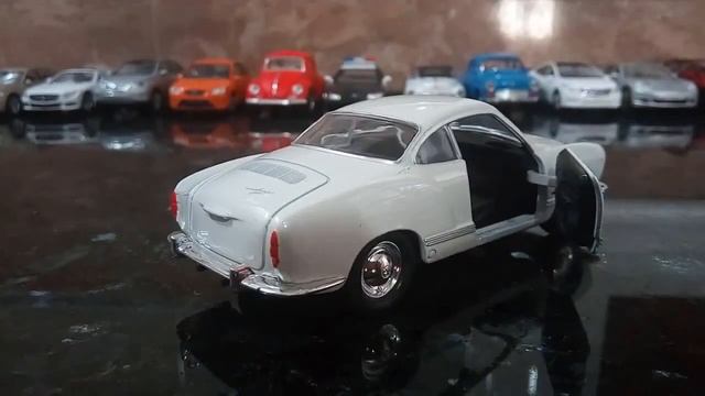 kinsmart toy car review Volkswagen Karmann смотреть онлайн