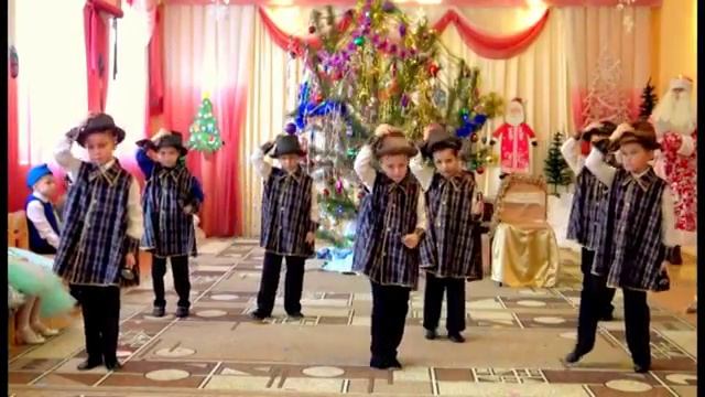 Танец _Сыщиков_ в детском саду.mp4 смотреть онлайн