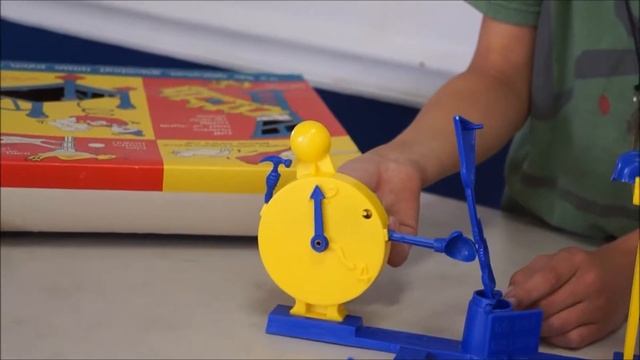 Crazy Clocks "Rube Goldberg" type game смотреть онлайн