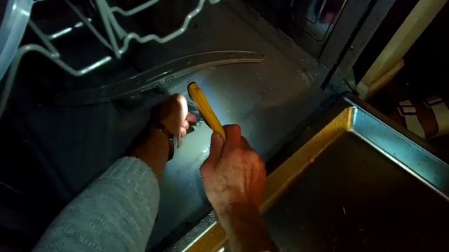 ✨BOSCH DISHWASHER E-25 ERROR - WON’T DRAIN - QUICK FIX✨ смотреть онлайн