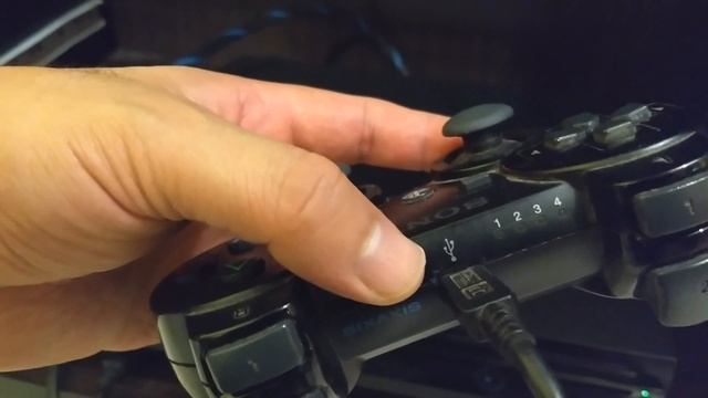 Sincronizar control de PS3 (No enciende con el mando o control) смотреть онлайн